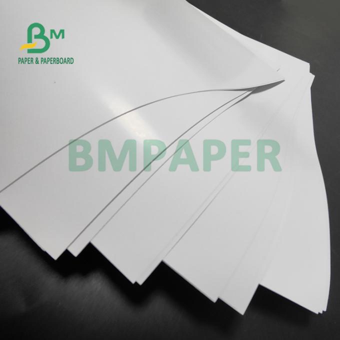papel branco do texto do brilho C2S de 120gsm 148gsm para a página 635 x 965mm do compartimento