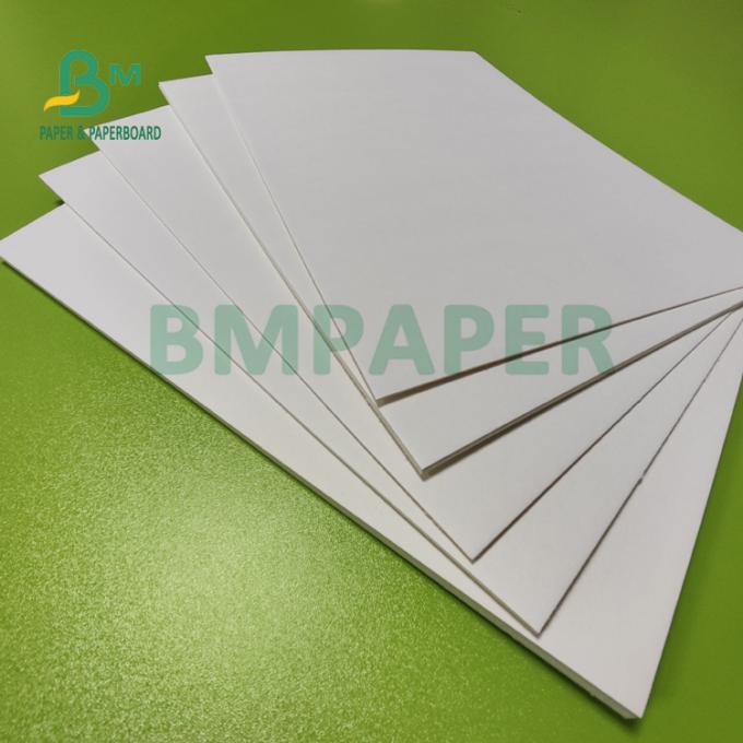papel 1.4mm sem revestimento da pousa-copos de 0.9mm para o hotel absorvente da água de 69 x de 97cm