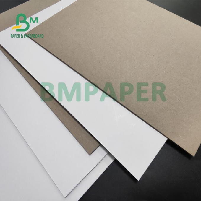 1.5mm 2mm laminou a placa rígida com um branco da cara boa rigidez de 1m x de 1.3m