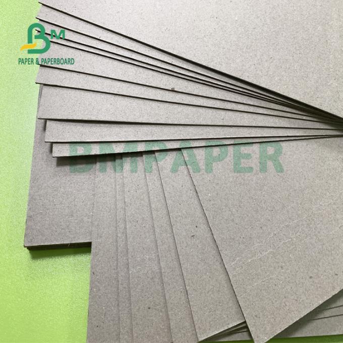 força dura Eco-amigável de 600gsm 700gsm Straw Board Both Side Grey