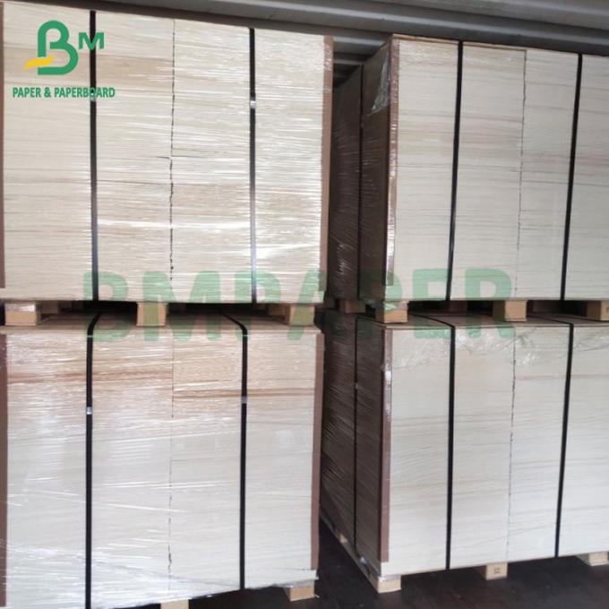absorção da umidade de Mat Board Paper Uncoated Surface da cerveja 550gsm boa