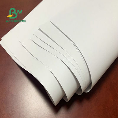 O brilho de papel bond branco de superfície liso do rolo deslocou 60g sem revestimento 80g para o bloco de notas