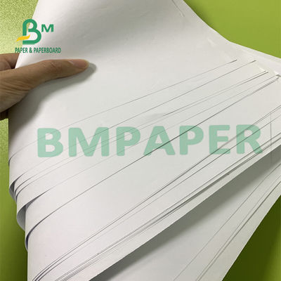 rolo de papel bond branco de 50gsm 80gsm com superfície plana lisa