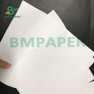 O branco deslocou o papel imprimindo para notas pegajosas brancura &amp; brilhante altos