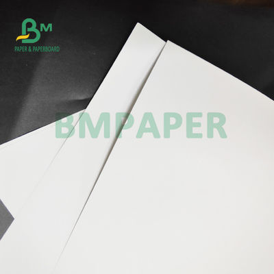 papel revestido de seda de 80lb 100lb C2S para folhetos 26&quot; X 40&quot; cor vívida