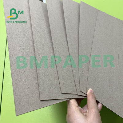 o arco de 1250gsm 1500gsm laminou Grey Board For Folders 615mm x 860mm