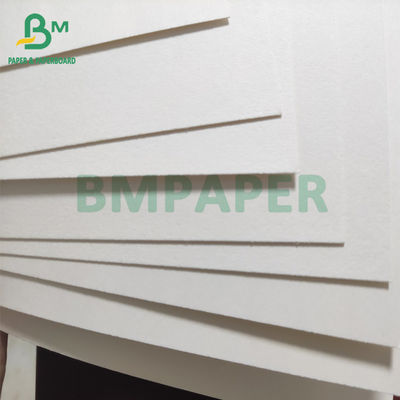 Placa de papel sem revestimento absorvente branca para a espessura da esteira 0.4mm 0.5mm da cerveja