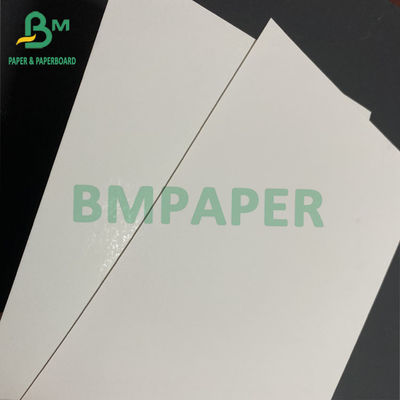 rolo 635mm de 230gsm 250gsm 300gsm C1S Artboard 700mm 914mm 1000mm largamente