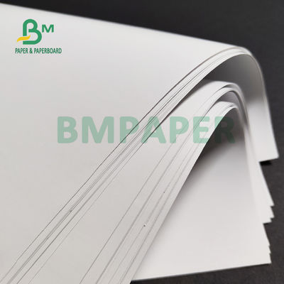 80# 100# revestiu o papel de seda do texto para o livro introduz 684 x 990mm de grande resistência