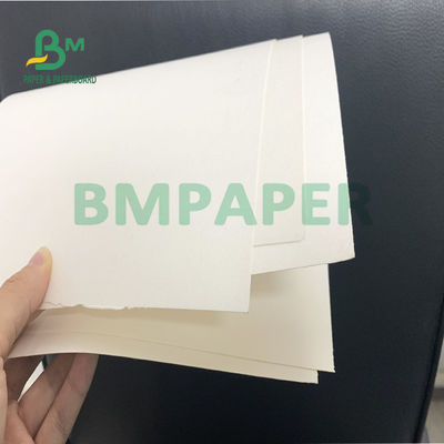 Placa de papel sem revestimento da superfície plana 615mm x 860mm para a tabuleta dessecante