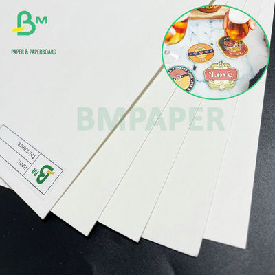 placa de papel 0.9mm sem revestimento de 0.7mm 692mm x 978mm para pousas-copos da cerveja