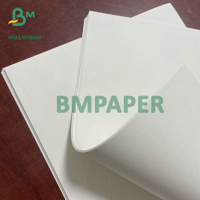 Livro volumoso super 65g de papel 75g do delicado olá! - nos carretéis para livros de crianças