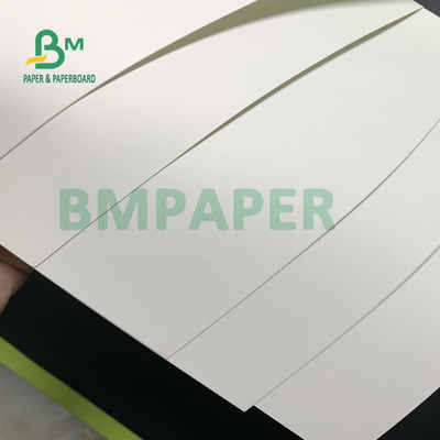 Folhas de papel sintéticas brancas lustrosas, papel da etiqueta do ANIMAL DE ESTIMAÇÃO impermeável para a impressão