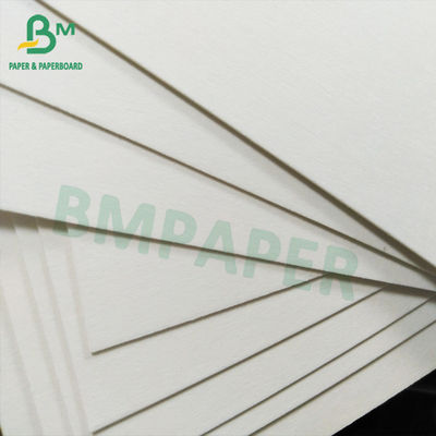 Papel branco deslocado personalizado 0.6mm do cartão para pousas-copos das bebidas