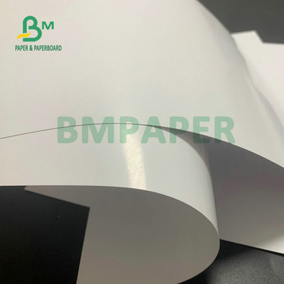 O brilho deslocado Couche C2S Art Paper 90gsm 115gsm revestiu com o material do Woodpulp