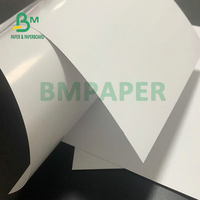 O brilho deslocado Couche C2S Art Paper 90gsm 115gsm revestiu com o material do Woodpulp