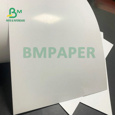 O brilho deslocado Couche C2S Art Paper 90gsm 115gsm revestiu com o material do Woodpulp