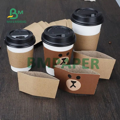 A única parede e flauta corrugou folhas do cartão para a tampa do copo de café de Brown
