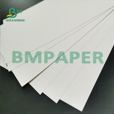 Um produto comestível impermeável 295g da folha revestida branca lateral do rolo do papel do congelador para o pão