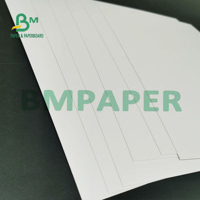 Um produto comestível impermeável 295g da folha revestida branca lateral do rolo do papel do congelador para o pão