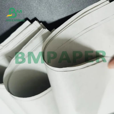 rolo enorme do papel do papel de jornal 52g com baixa brancura da boa absorção da tinta