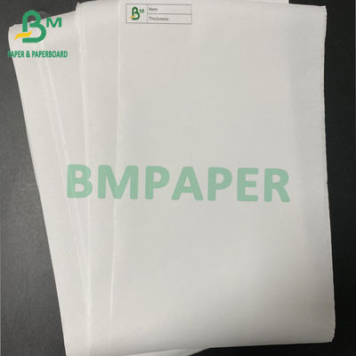 A madeira reduz a polpa o papel térmico branco para os bilhetes 48gsm 55gsm 65gsm 70gsm