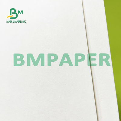0.6mm 24&quot; x 38&quot; folha de papel branca da mancha para forros absorventes