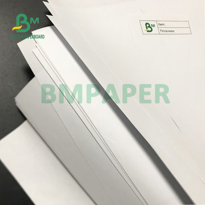 rolo de papel bond branco de 60gsm 65gsm, papel imprimindo deslocado branco para o catálogo 8,5 x 11 polegadas