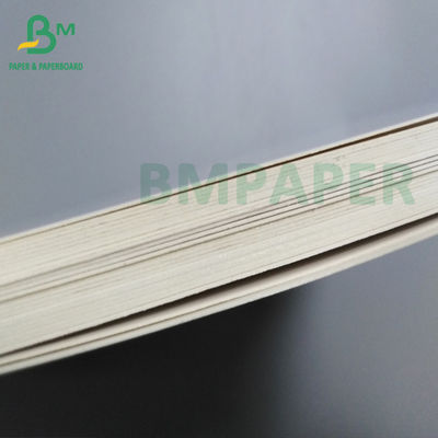 O alimento do contato direto e o lado de empacotamento da placa de papel uma da bebida revestiram