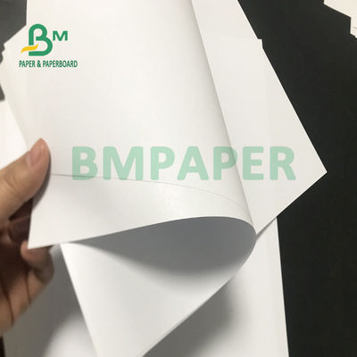 o texto da polpa de 53gsm 60gsm Recucled deslocou o papel de impressão para cadernos
