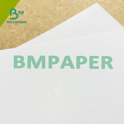 Rolo de papel 200g 300g do congelador revestido branco da parte traseira de Kraft para Overpacks congelados do alimento