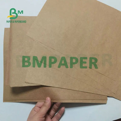 Folhas de grande resistência 80gsm 90gsm do papel de embalagem de Brown escuro para o saco da entrega