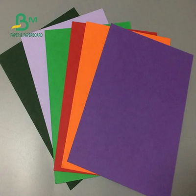 os cartões normais vermelhos azuis Degradable de 180gr 200gr 230gr para Hardbook cobrem 65 x 100cm