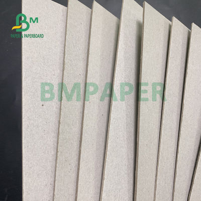 revestimento 2 Grey Back Straw Board lateral do brilho 1600gsm 508mm x 860mm