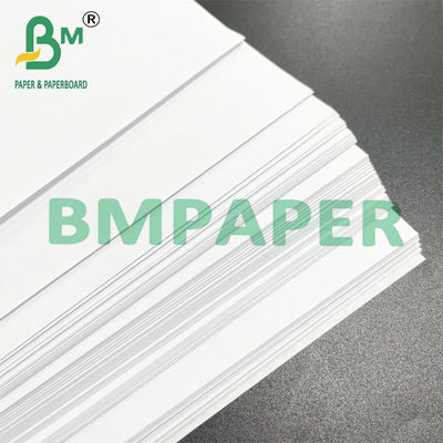 papel bond branco sem revestimento do texto de 60# 70# 80# 100#LB Woodfree para a escrita da impressão deslocada e do livro em 50gsm a 300gsm