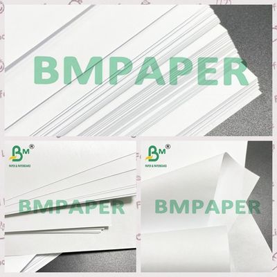 da cor de creme do marfim de 70g 75g 80g papel sem revestimento do livro de Woodfree com impressão deslocada