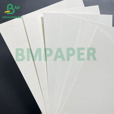 0.7mm / 1.4mm 24&quot; * 38&quot; Material de embalagem de papel simples absorvente