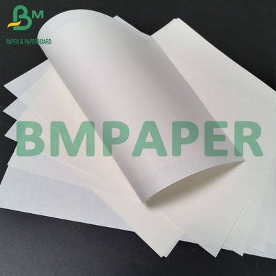 Papel Kraft Branco Branqueado de 70 gm Largura da bobina 1100 mm Papel Artesanal para sacos de compras