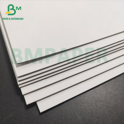 Folha de papelão branco plano não revestido de espessura de 1,5 mm e 2 mm
