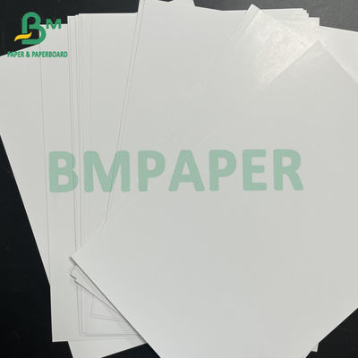 Papel de arte C2S branco revestido de dois lados e brilhante, reciclável, de 300 g