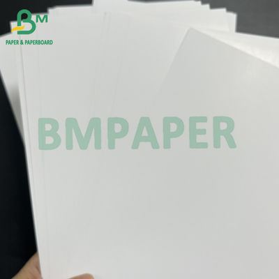 Papel de arte C2S branco revestido de dois lados e brilhante, reciclável, de 300 g