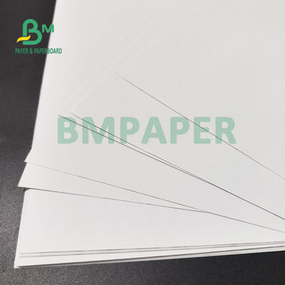 60# Texto sem revestimento Papel sem madeira para livros temáticos 25' x 38' Impressão offset