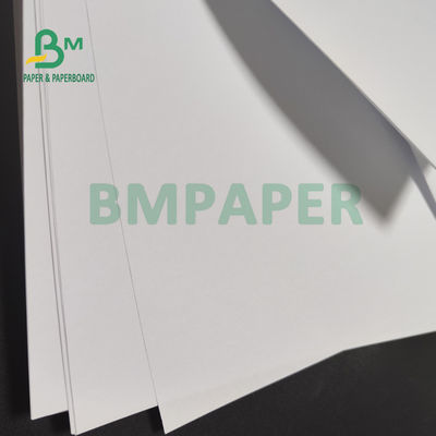 70 gm 80 gm Papel de textura pura não revestido para livros didáticos Impressão offset 890 mm