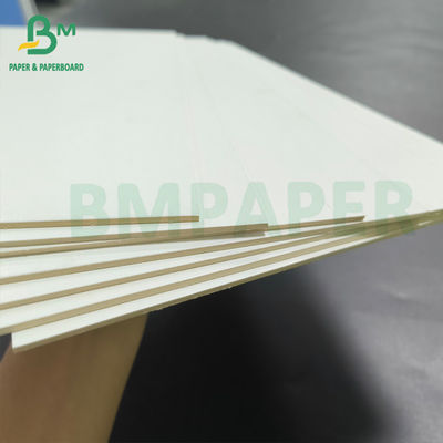 1000 g de cartão branco revestido de dois lados 65 x 100 cm de cartão fino