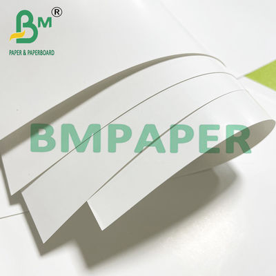 8.5 x 11 polegadas de papel digital C2S brilhante de dois lados com impressão a laser