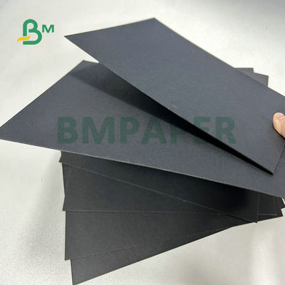 2mm 2,5mm 3mm Boa rigidez rígida preto cartão normal para o pacote de presente 35 x 47 polegadas