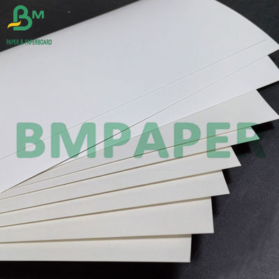 Papel de embalagem de alimentos revestido de uma só face em PE, branco, de 300 g+15 g