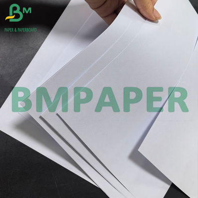 80 g de papel de impressão de cópia de offset A4 Papel branco livre de madeira para romances