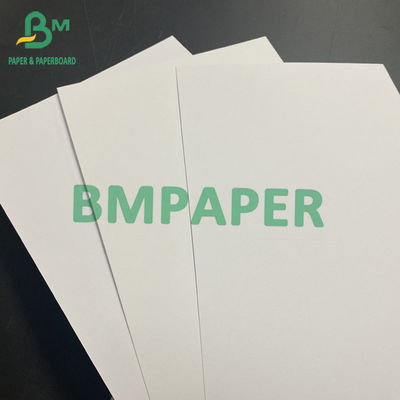 53 gm - 400 gm Folha livre não revestida Papel livre de madeira Livro de cartão 78 X 102cm 72 X 105cm 77 X 110cm Tamanho grande