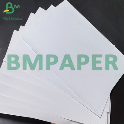Papel adesivo de PP branco de 80um com papel brilhante de 80g para impressão a laser